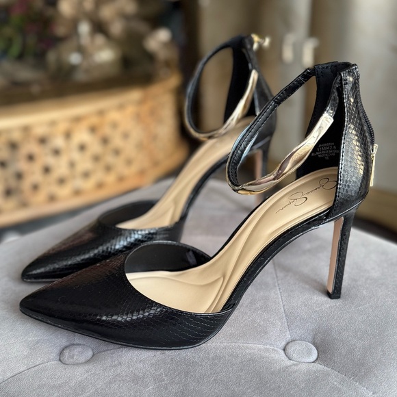 Elegant Black Stiletto Heels with gold accent ankle strap pointy toe - Picture 3 of 9